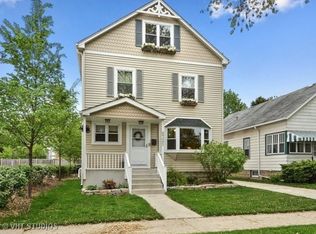 8721 Fernald Ave, Morton Grove, IL 60053