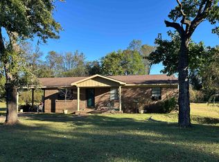 1709 Tennessee St, Sheffield, AL 35660