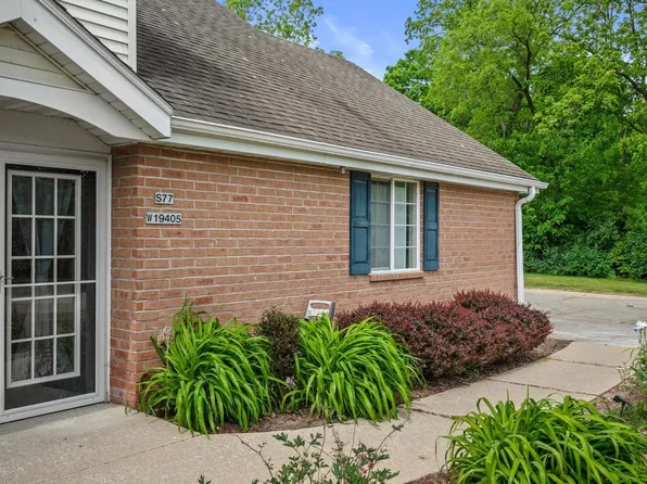 S77W19405 Lakewood DRIVE, Muskego, WI 53150