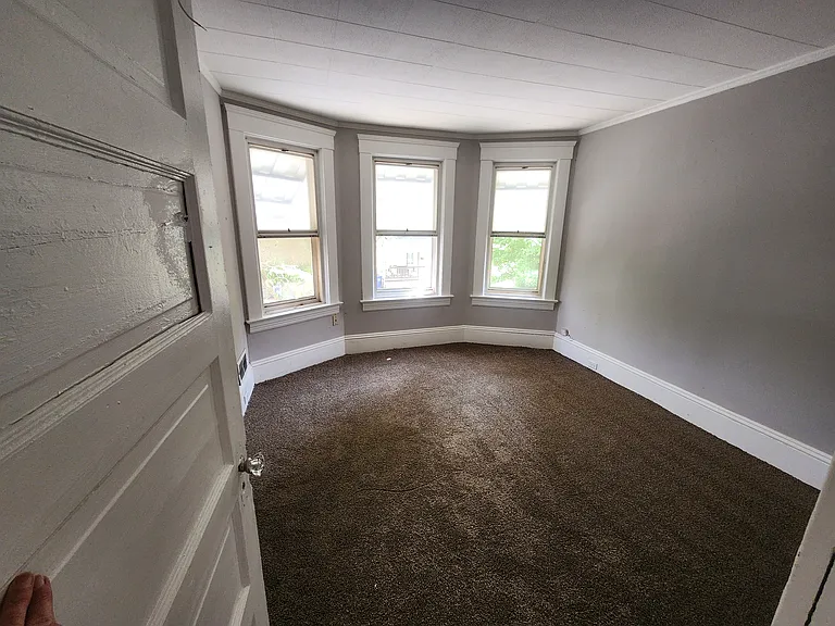 3186 W 94th St — Photo 16