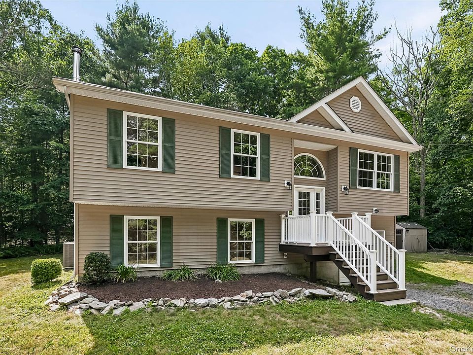 1st image of 135 Old Forestburg Road