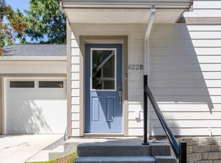 622 N 60th St #B, Seattle, WA 98103