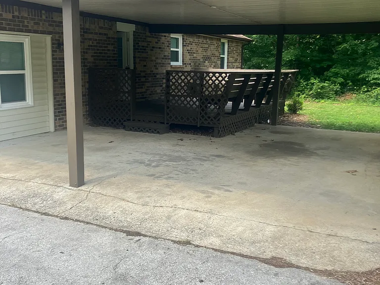 208 Dana Ct — Photo 10