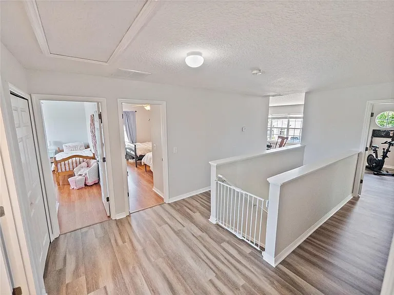 4904 Adair Oak Dr — Photo 18