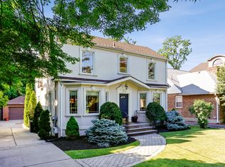 188-49 McLaughlin Ave, Hollis, NY 11423
