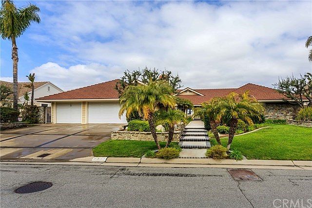 1st image of 6937 E Avenida De Santiago