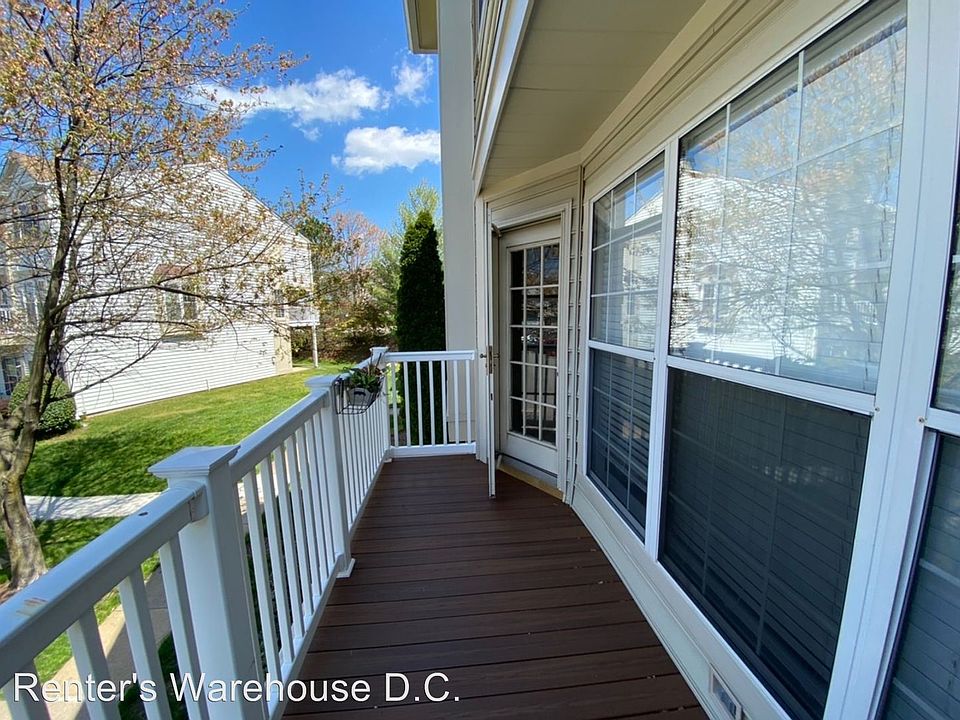 1st image of 8206 Catbird Cir Unit 201