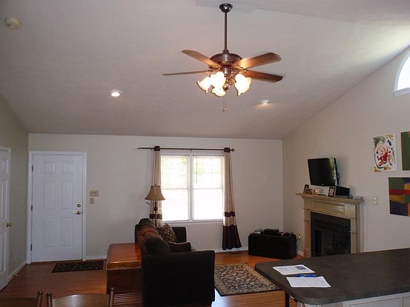 4th image of 6154 Parsley Ct