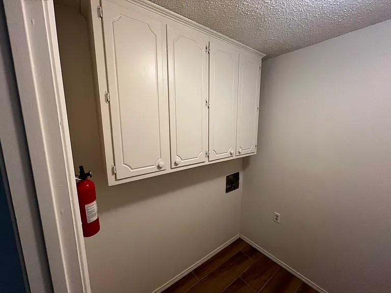 38 Colonial Dr #B — Photo 13