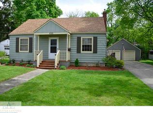 830 Huntington Rd, East Lansing, MI 48823