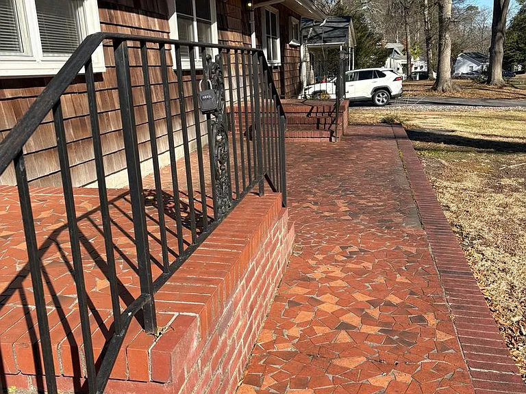 3 bedroom 3 bath in Spartanburg with Lots of Space Workshop in the garage!! — Photo 46