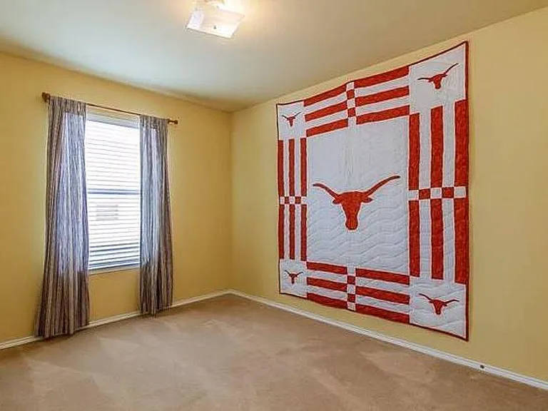 3049 Stone Forest Cir — Photo 6