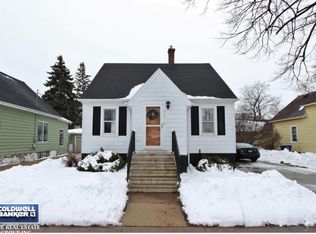 953 Christiana St, Green Bay, WI 54303