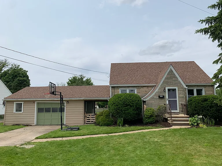 141 Homewood Ave — Photo 3