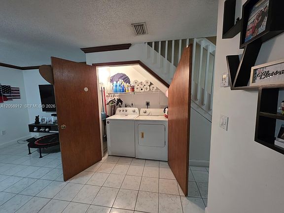 5th image of 8085 NW 8th St APT 6