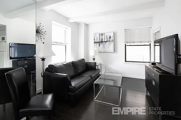 Rented by Empire State Properties | media 37