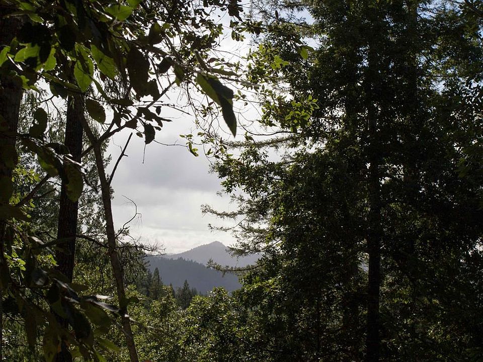 2nd image of 27048 Ridge Road