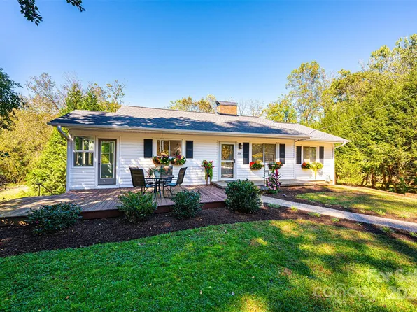 331 Eastover Cir, Lenoir, NC 28645