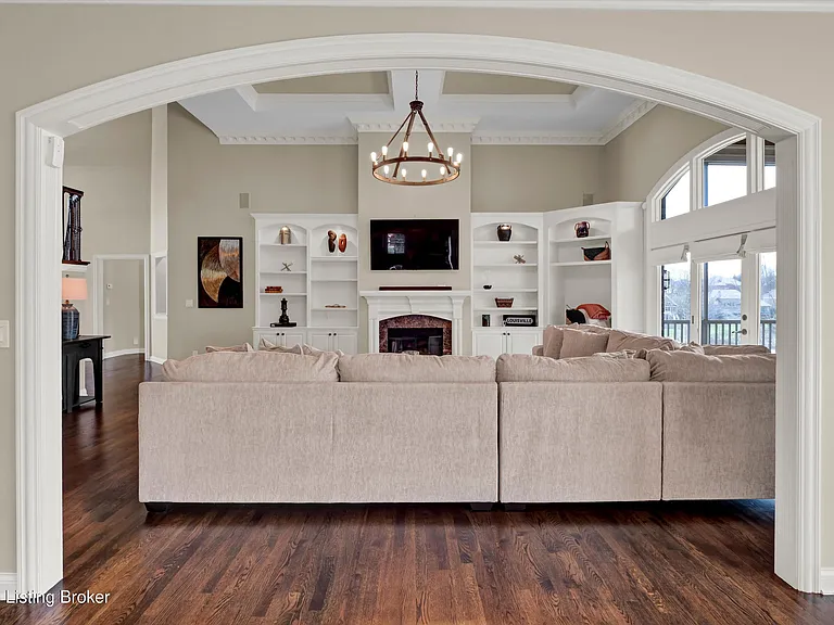 2603 Locust Hill Pl — Photo 12