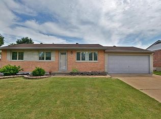 4208 Cornus Dr, Saint Louis, MO 63125