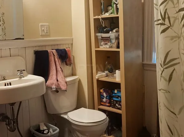 13 Linden Ave APT 1, Somerville, MA 02143