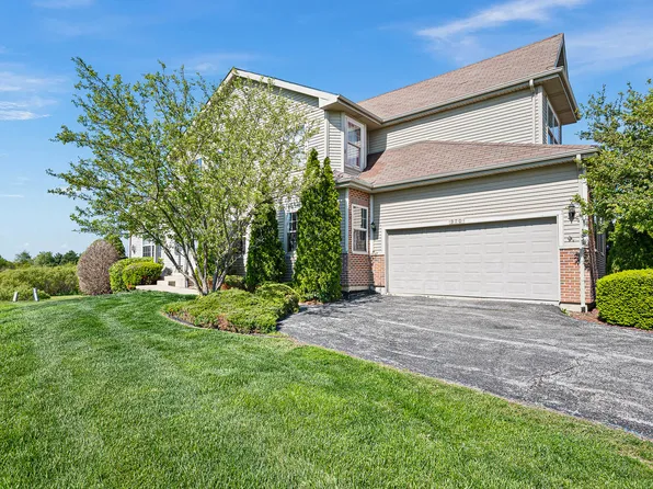 370 Sunset Blvd, Beecher, IL 60401