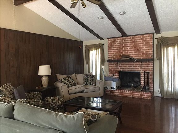 2nd image of 3114 Longbow Dr