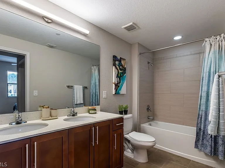 4155 Umbria Ln #313 — Photo 10