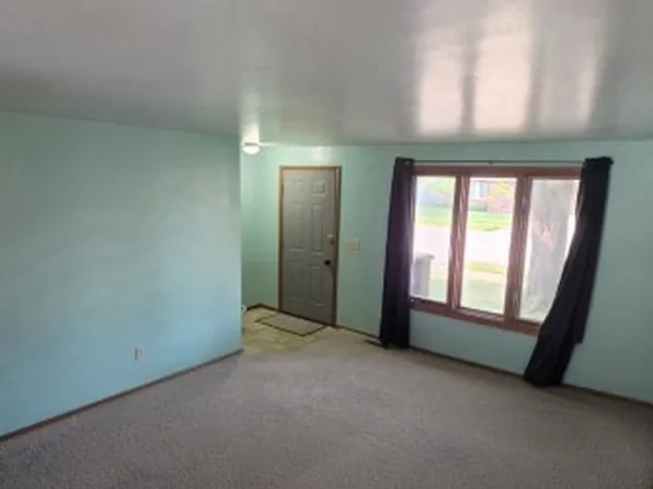 1696 Amy St #1696, Green Bay, WI 54302