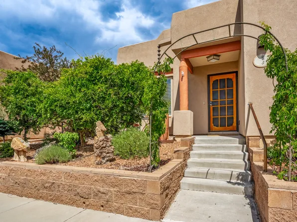 4 Horse Peak, Santa Fe, NM 87508