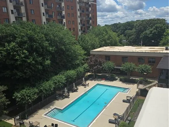 300 Johnson Ferry Rd #B608, Sandy Springs, GA 30328