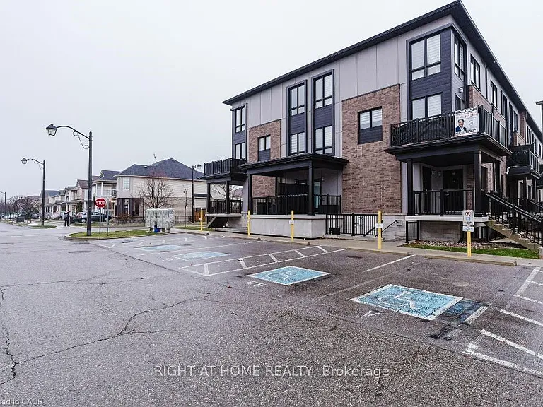 1206 Main St E #113 — Photo 16