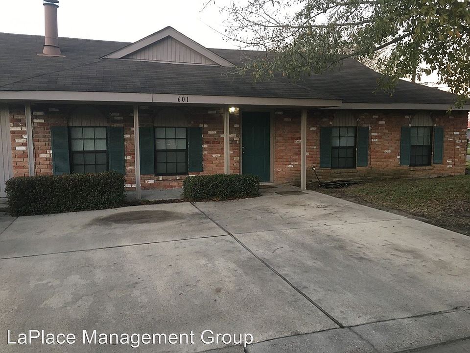 1st image of 601 Bluebonnet Ct
