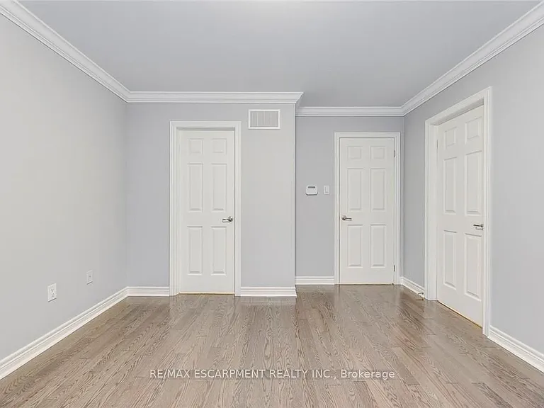 3087 Eberly Woods Dr — Photo 23
