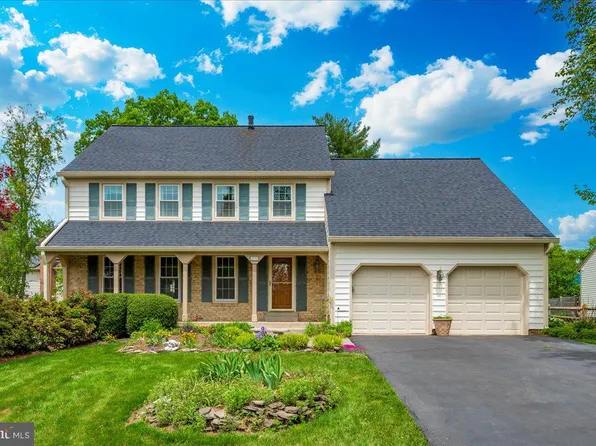 9713 Meadowcroft Ln, Montgomery Village, MD 20886