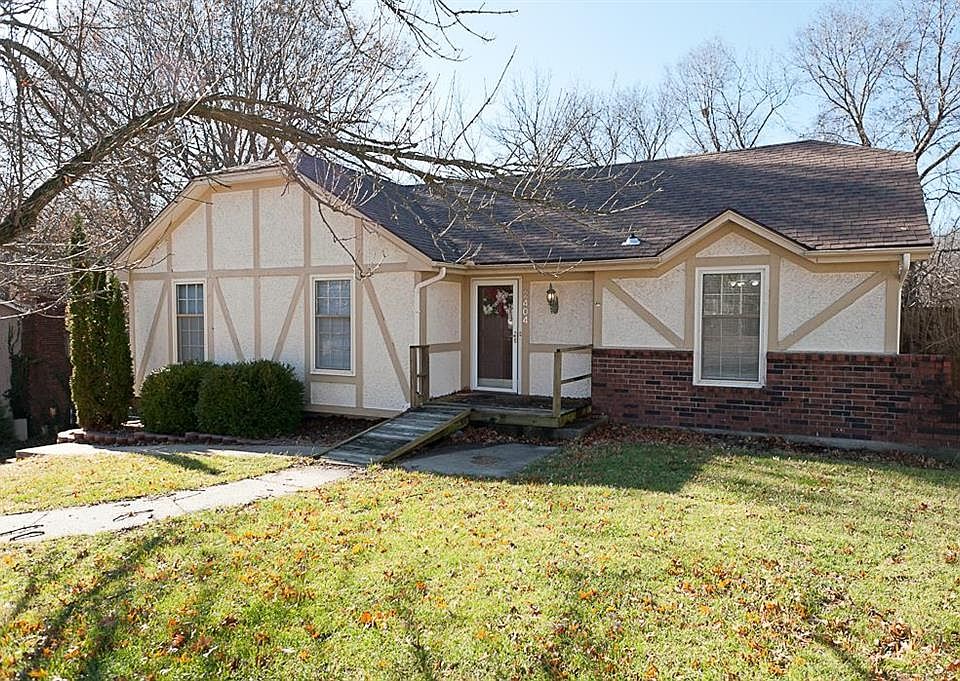 1st image of 2404 S Bridger Dr