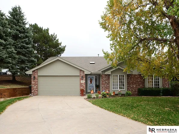 7001 S 156th Avenue Cir, Omaha, NE 68136