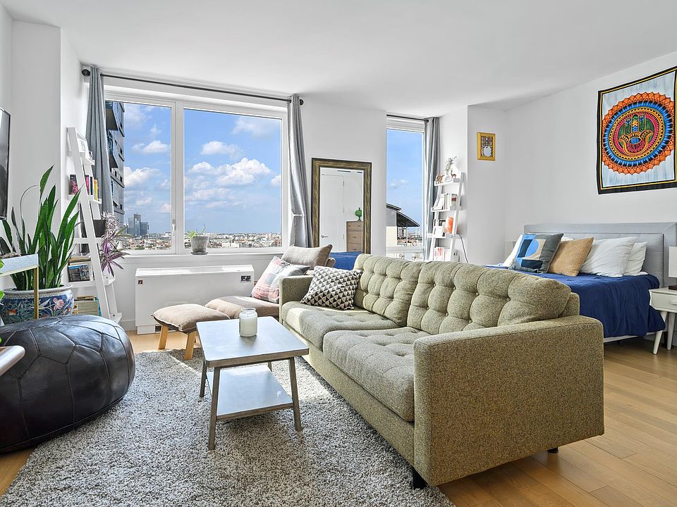 1st image of 22 N 6th St APT 21E