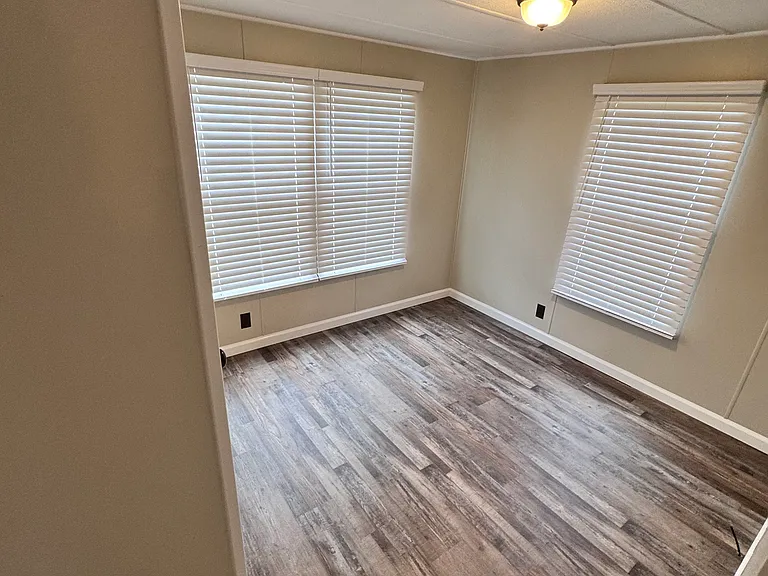 122 Lester Heights Rd — Photo 16