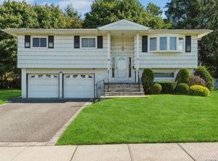 (Undisclosed Address), Hicksville, NY 11801