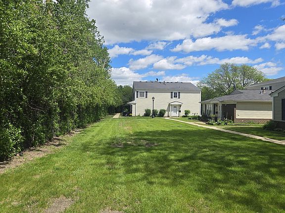 2nd image of 1196 Cove Dr #151C
