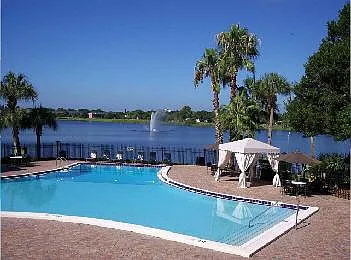 5800 Lynn Lake Dr S #SO — Photo 3