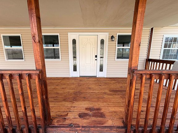 3rd image of 11592 E Main St