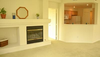 5th image of 16714 Cobblestone Dr APT 101