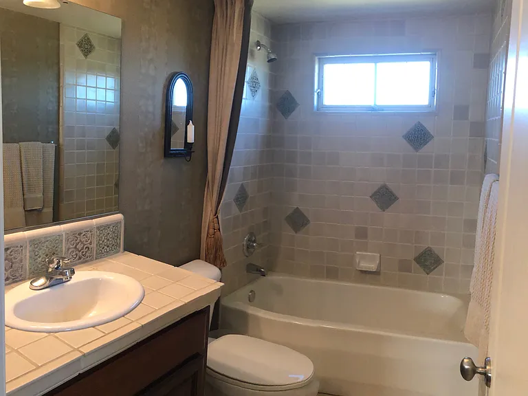 2667 Saint Helena Ct #5 — Photo 7