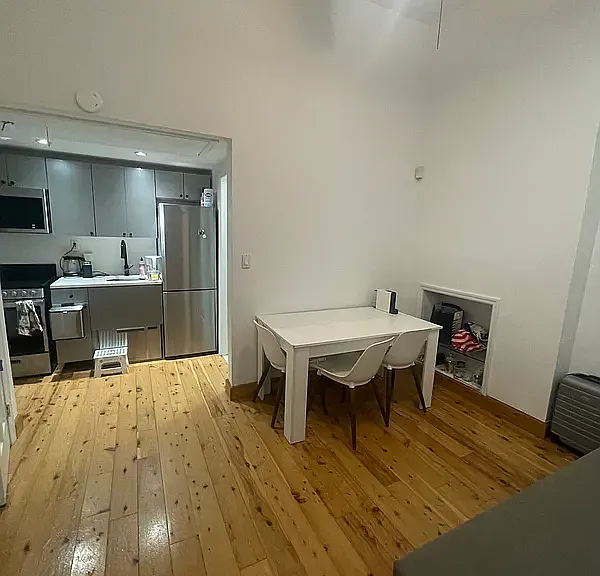 87 E 4th St #2A — Photo 1