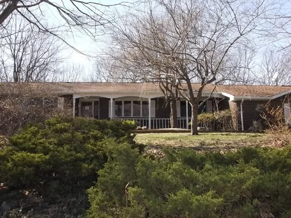 44 Holly Forest Rd, Mount Pocono, PA 18344