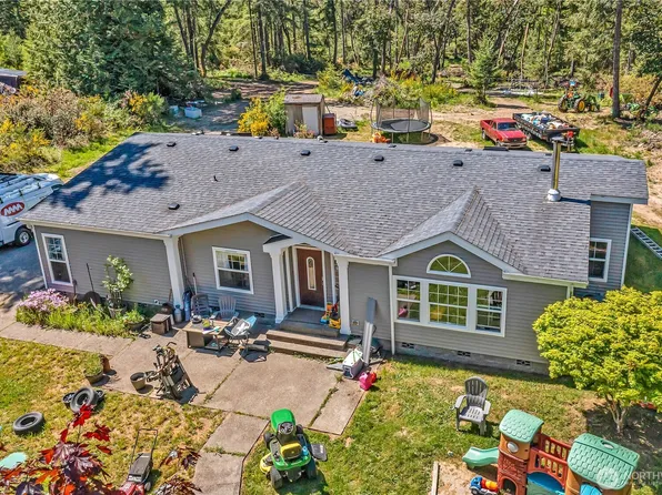 7516 Lackey Road NW, Vaughn, WA 98394