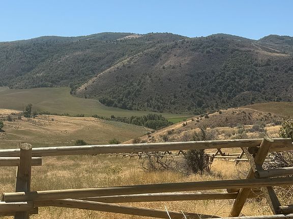 2nd image of 5207 E Highway 36