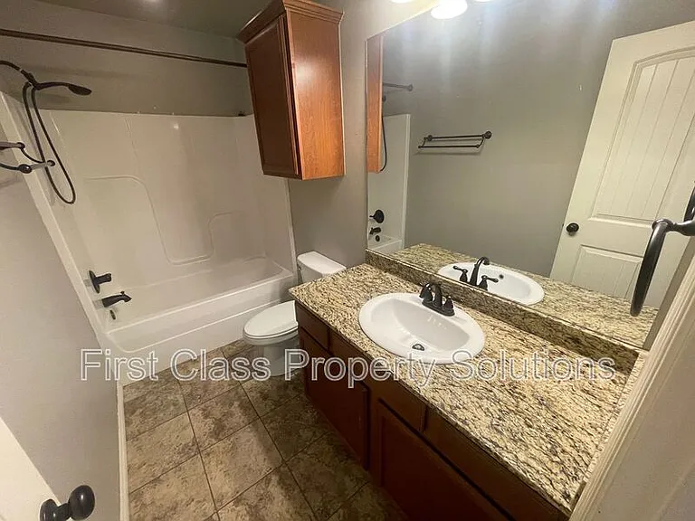 129 Ashley Dr — Photo 20